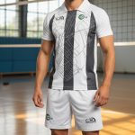 AANGEPASTE VOETBALUNIFORMEN